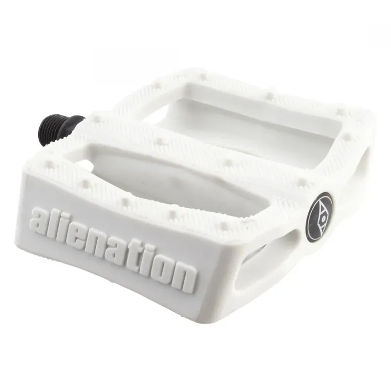 Alienation Effects 9/16-inch Platform Pedals in White