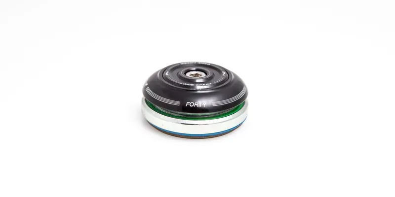 Cane Creek 40-Series IS41/28.6/H8 IS52/40 Short Cover Headset in Black