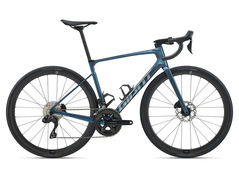 Giant Defy Advanced 0 Road Bike In Ocean Twilight/Chrome