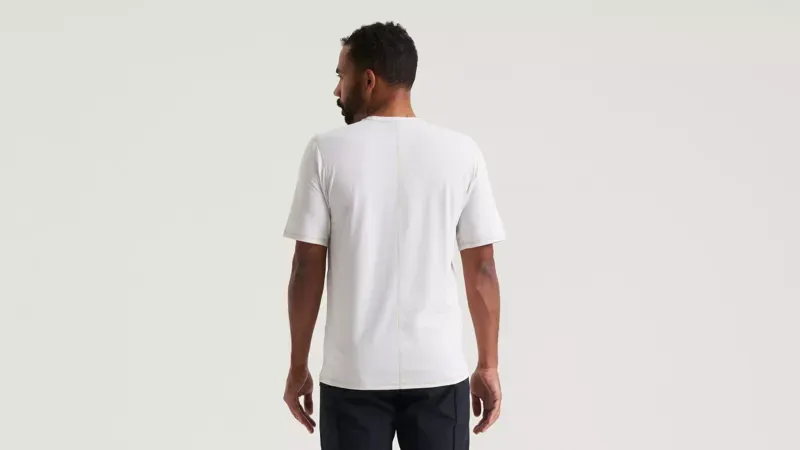 Specialized Men's Traction Short Sleeve Tee in Dove Gray-2